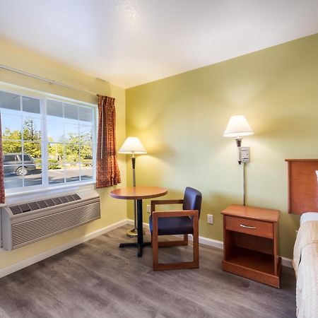 Americas Best Value Inn Santa Rosa Exterior foto