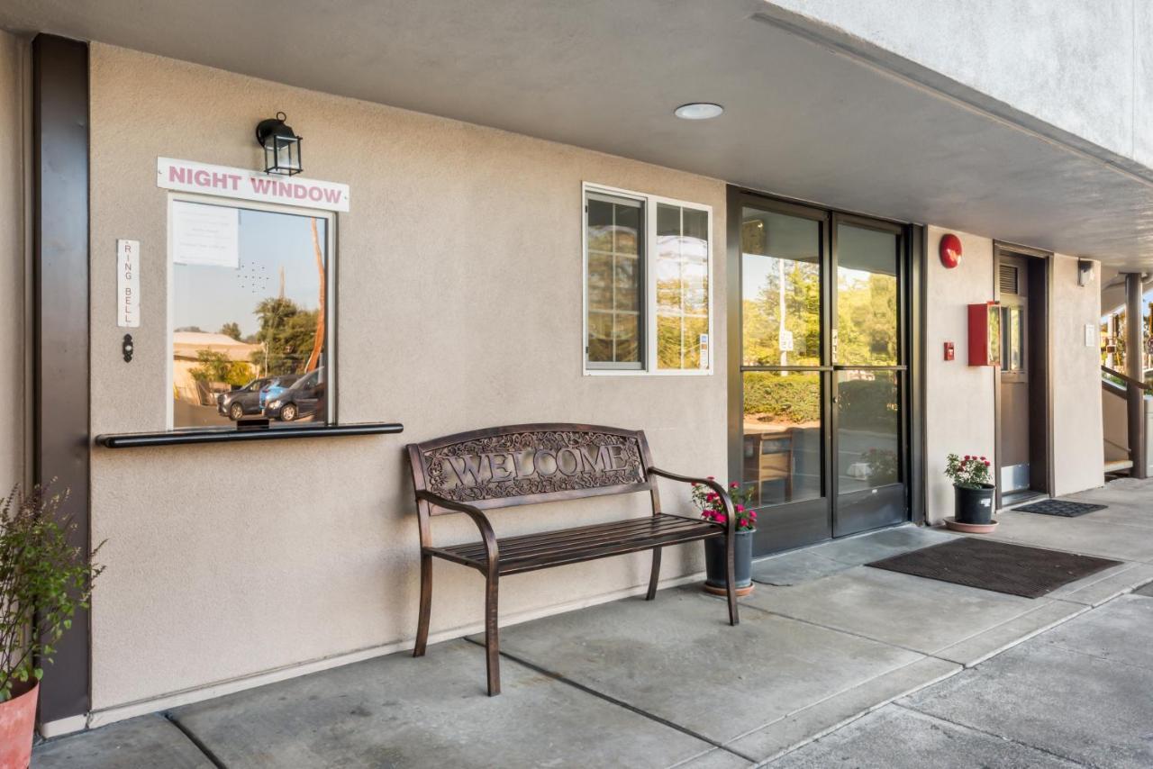 Americas Best Value Inn Santa Rosa Exterior foto