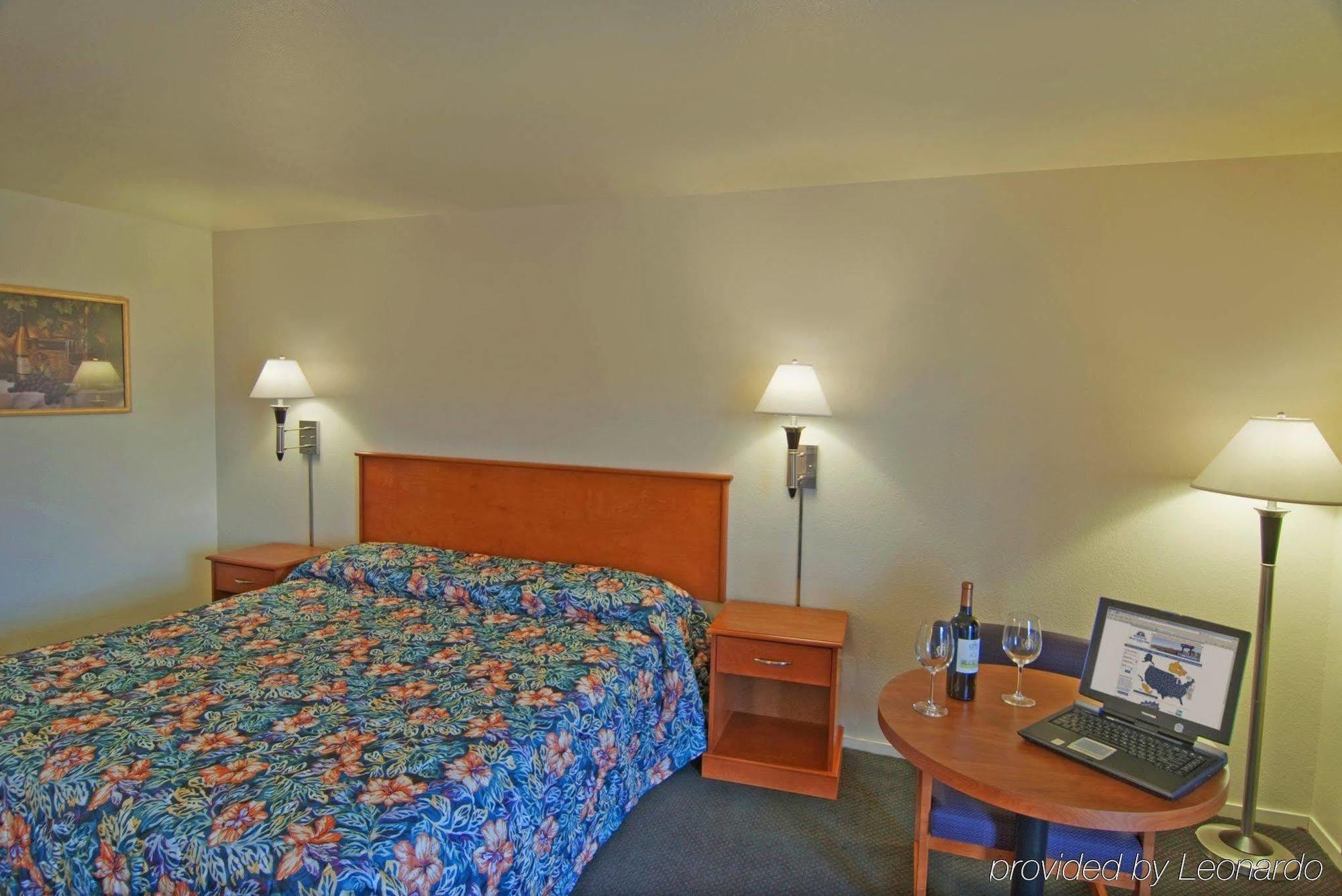 Americas Best Value Inn Santa Rosa Exterior foto